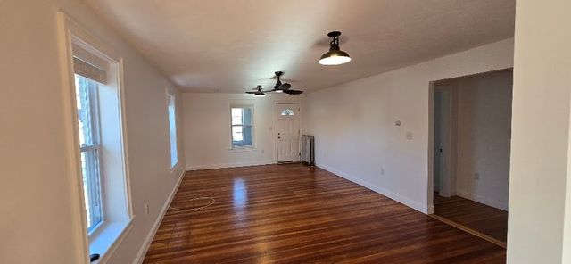 25 Front St, Shirley, MA 01464