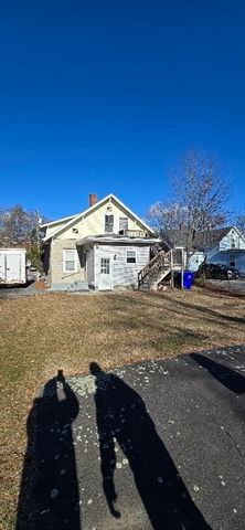 25 Front St, Shirley, MA 01464