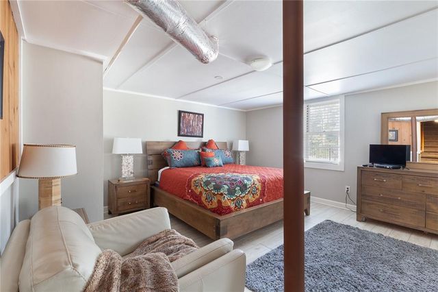 214 N Coleman Road, Roswell, GA 30075