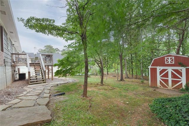 214 N Coleman Road, Roswell, GA 30075