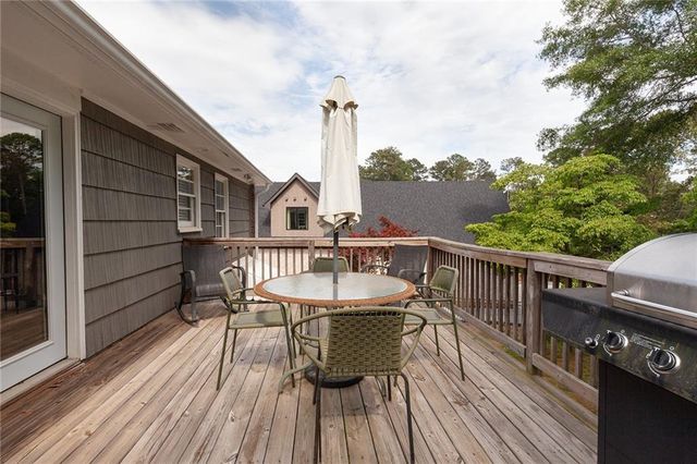 214 N Coleman Road, Roswell, GA 30075