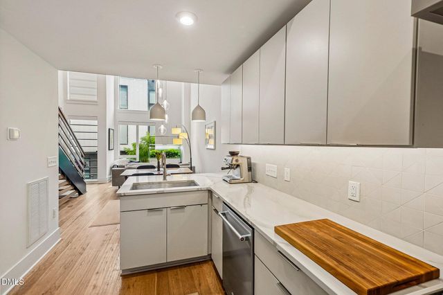 512 Gordon Street Unit 802, Durham, NC 27701