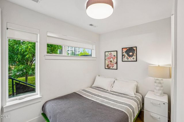 512 Gordon Street Unit 802, Durham, NC 27701