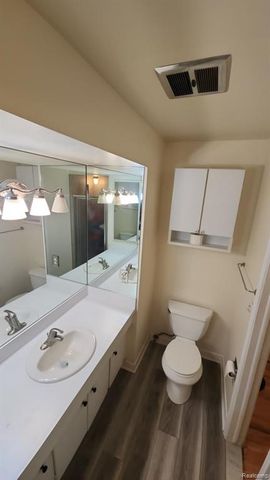 1250 Trailwood Path, Bloomfield Hills, MI 48301