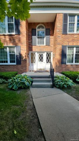 1250 Trailwood Path, Bloomfield Hills, MI 48301