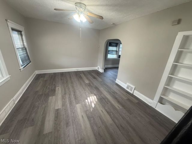 15748 Mandalay Avenue, Cleveland, OH 44110