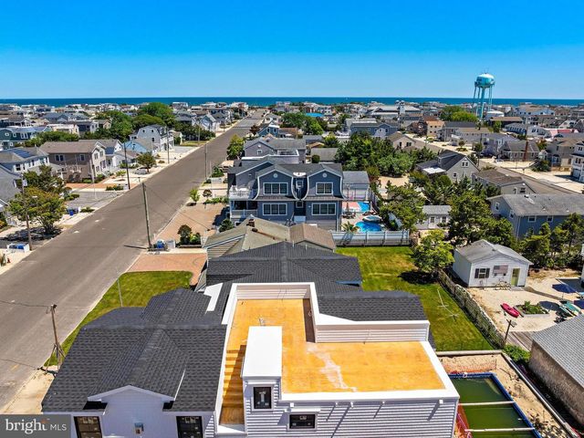 280 W 15TH ST, Ship Bottom, NJ 08008