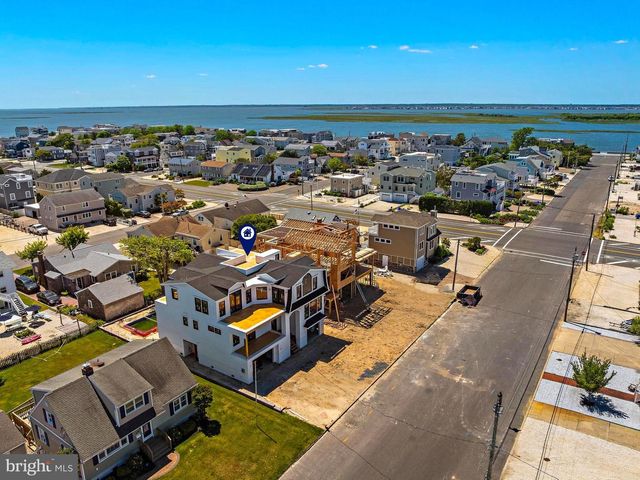 280 W 15TH ST, Ship Bottom, NJ 08008
