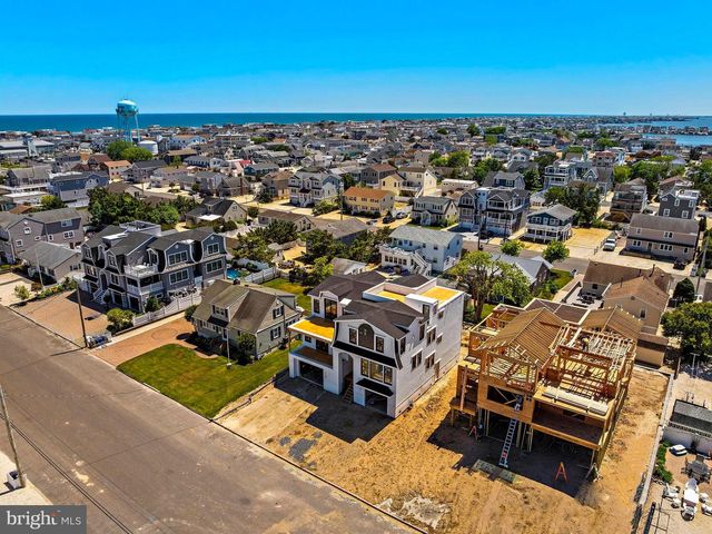 280 W 15TH ST, Ship Bottom, NJ 08008