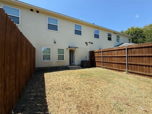 226 Heritage Court, Seagoville, TX 75159