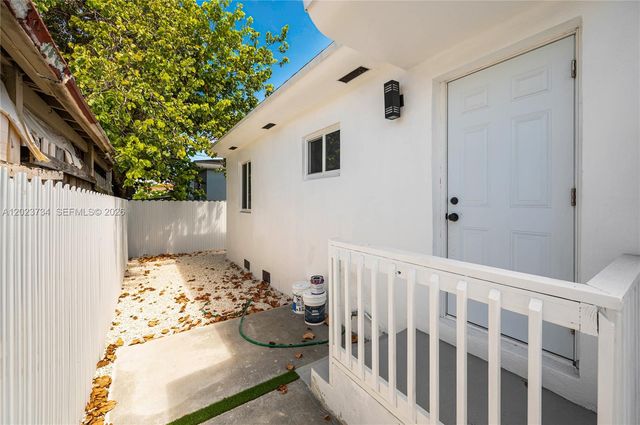 2641 SW 29th Ct 2641, Miami, FL 33133