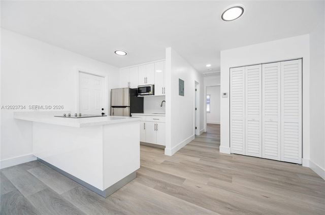 2641 SW 29th Ct 2641, Miami, FL 33133