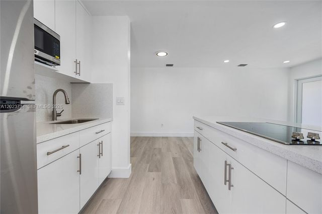 2641 SW 29th Ct 2641, Miami, FL 33133