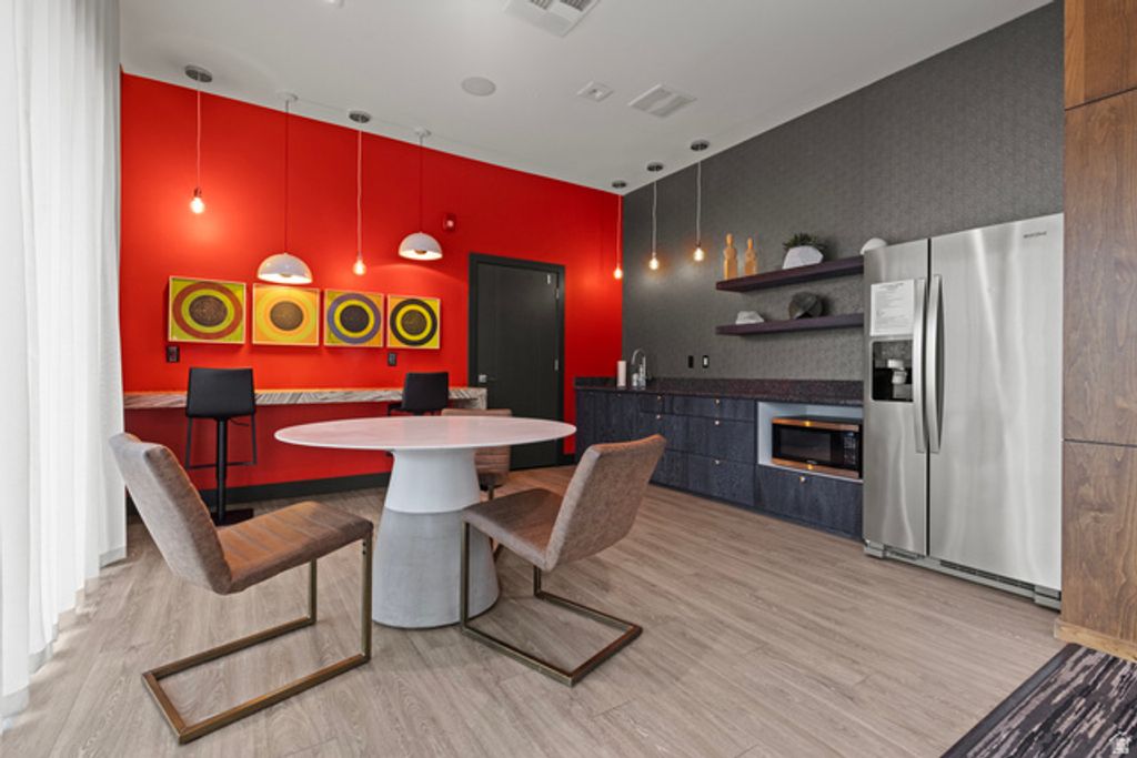 Image 23 of property listing at 875 S DEPOT ST #B355, Clearfield, UT 84015