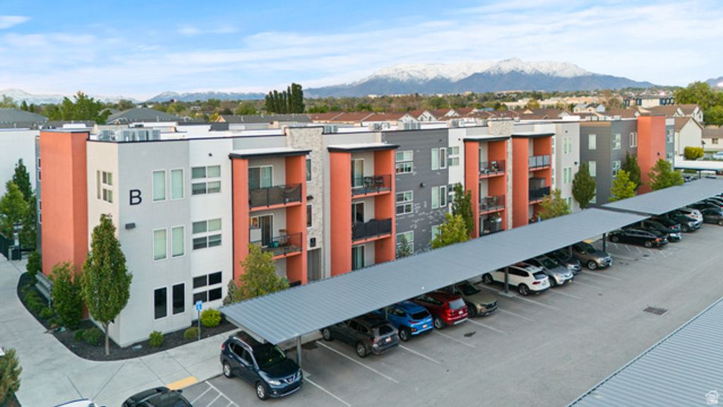 Image 37 of property listing at 875 S DEPOT ST #B355, Clearfield, UT 84015