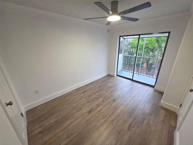 139 OYSTER BAY CIRCLE 300, Altamonte Springs, FL 32701
