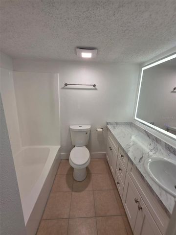 139 OYSTER BAY CIRCLE 300, Altamonte Springs, FL 32701