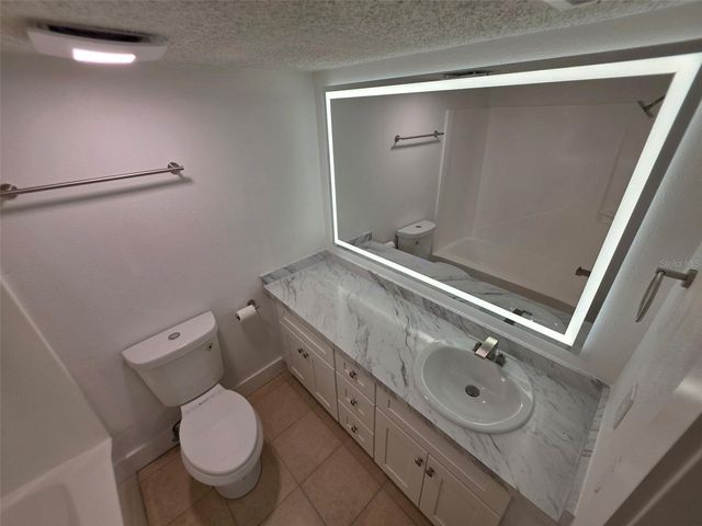 139 OYSTER BAY CIRCLE 300, Altamonte Springs, FL 32701
