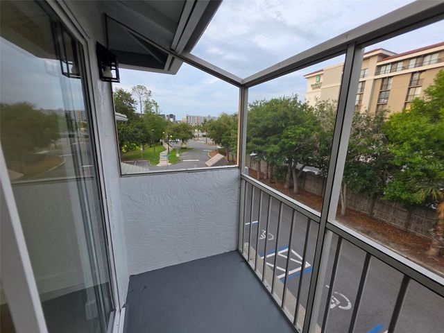139 OYSTER BAY CIRCLE 300, Altamonte Springs, FL 32701