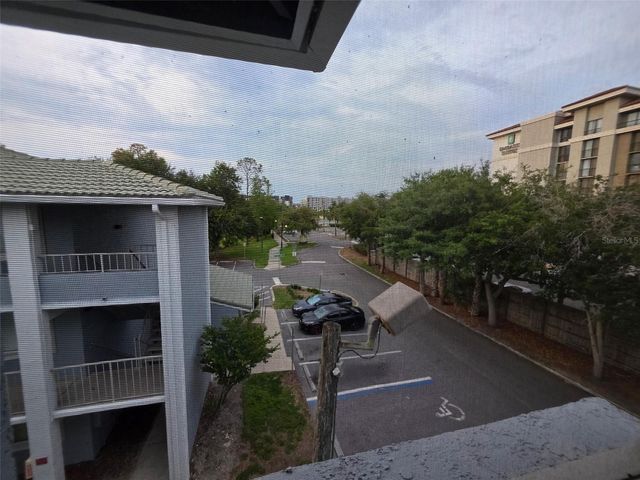 139 OYSTER BAY CIRCLE 300, Altamonte Springs, FL 32701