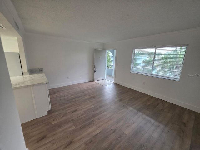 139 OYSTER BAY CIRCLE 300, Altamonte Springs, FL 32701