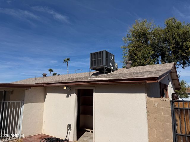 6815 W Carol Avenue, Peoria, AZ 85345