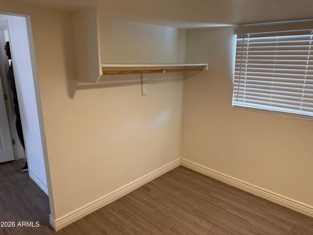 6815 W Carol Avenue, Peoria, AZ 85345