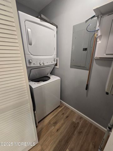 182 Baywood Boulevard, Brick, NJ 08723