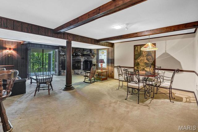 2344 Camberwell Drive, Des Peres, MO 63131