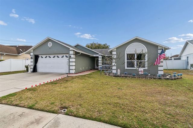 8518 YEARLING LANE, New Port Richey, FL 34653