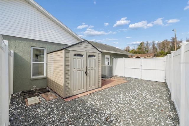 8518 YEARLING LANE, New Port Richey, FL 34653