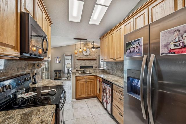 8518 YEARLING LANE, New Port Richey, FL 34653