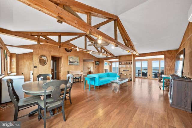 201 S SANDPIPER DR, Dover, DE 19901