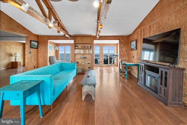 201 S SANDPIPER DR, Dover, DE 19901