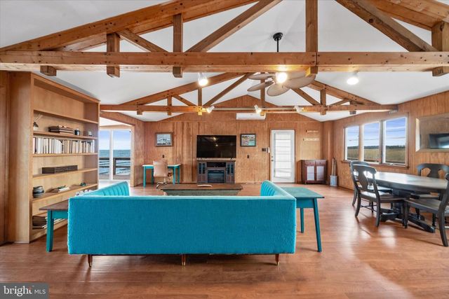 201 S SANDPIPER DR, Dover, DE 19901