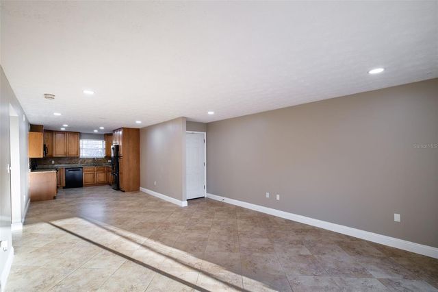 4388 LAKE UNDERHILL ROAD 21C2, Orlando, FL 32803