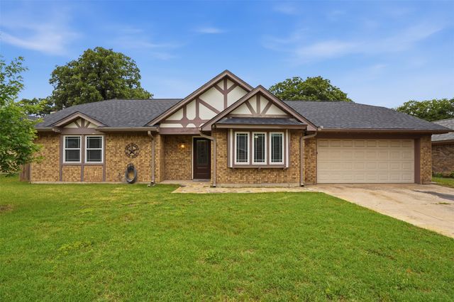 5909 Mission Ridge Drive, Arlington, TX 76016