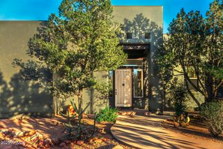 806 W CHAPEL Road, Sedona, AZ 86336