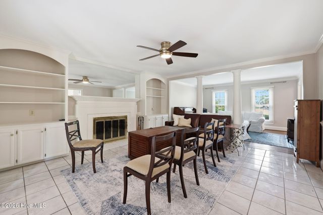300 King George Road, Greenville, NC 27858