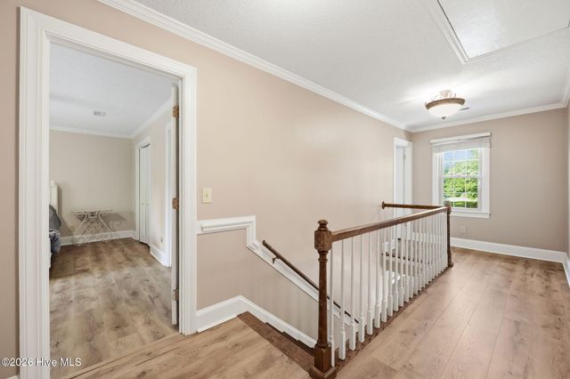 300 King George Road, Greenville, NC 27858