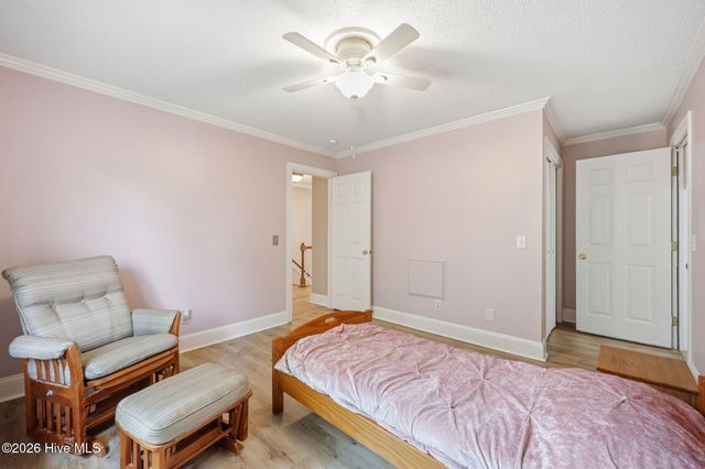 300 King George Road, Greenville, NC 27858