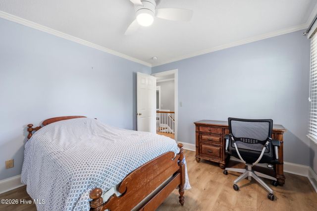 300 King George Road, Greenville, NC 27858