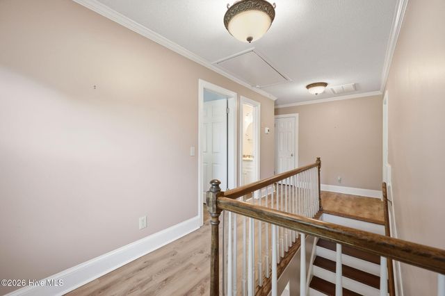 300 King George Road, Greenville, NC 27858
