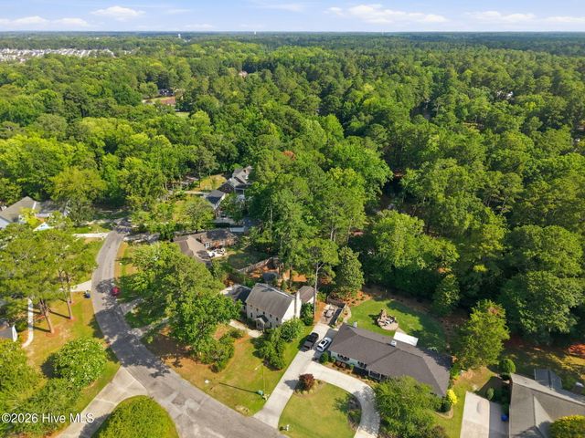 300 King George Road, Greenville, NC 27858