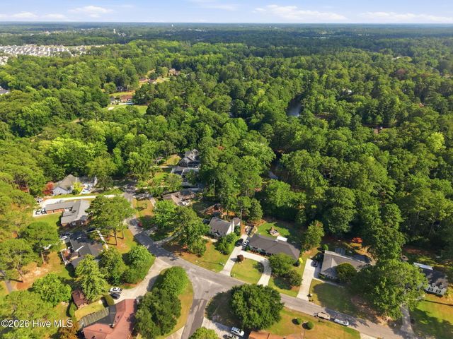 300 King George Road, Greenville, NC 27858