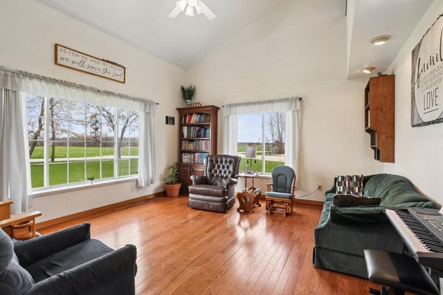 20603 TAUS ROAD, Reedsville, WI 54230