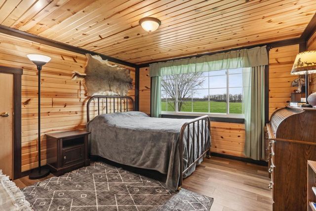 20603 TAUS ROAD, Reedsville, WI 54230