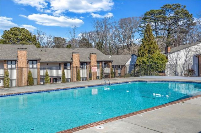 3249 Clairmont North NE, Brookhaven, GA 30329