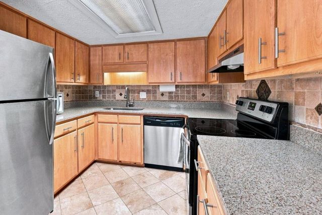 3249 Clairmont North NE, Brookhaven, GA 30329