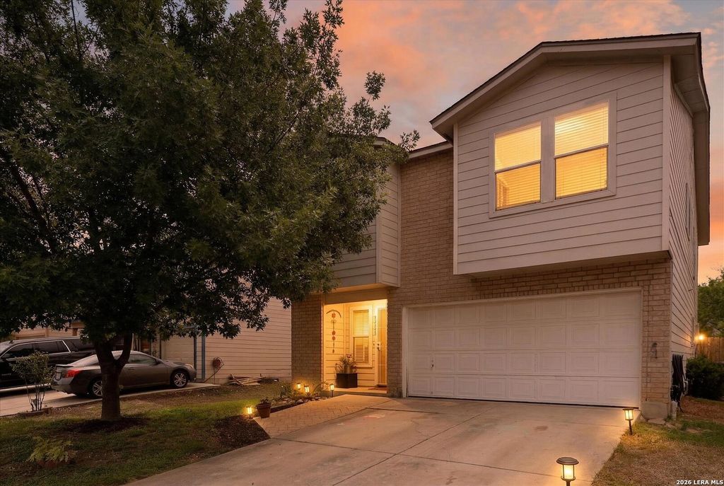 5322 harefield, San Antonio, TX 78228